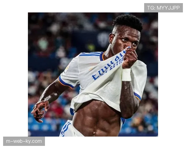 姆巴佩皇马欧冠首秀赛季攻入八球 冲击个人首座大耳朵杯