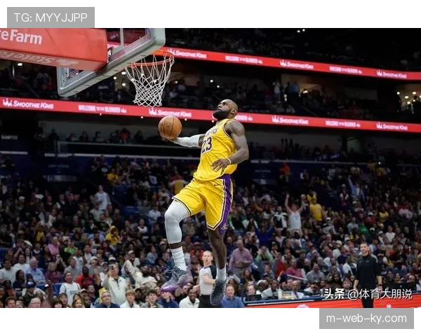 亚历山大抢断转化快攻得分 雷霆利用湖人17次失误建立优势 亚历山大抢断转化快攻得分 雷霆利用湖人17次失误建立优势